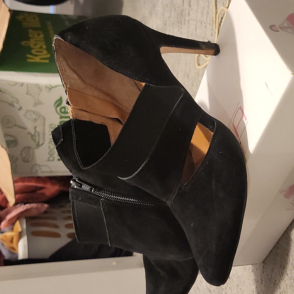 Shoeties ,black , leather suede , worn once , heel has a little signs of wear